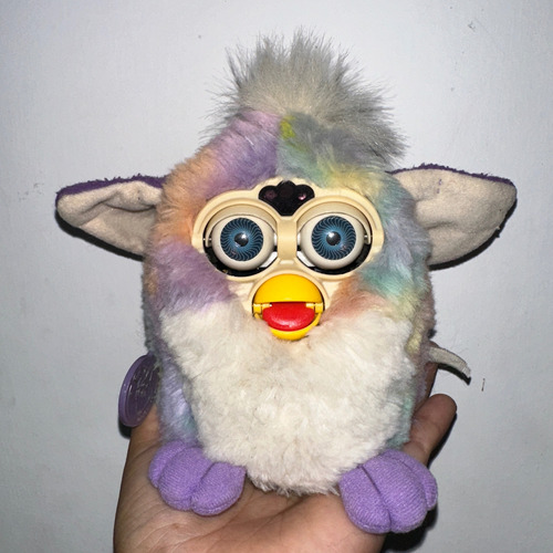 Furby Tie Dye 1999 Generación 4 Español Vintage 