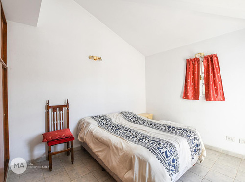 Venta Casa Barrio Cura Rosario 3 Dormitorios Jardín Piscina
