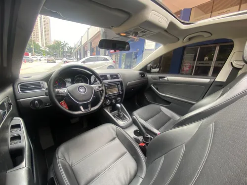 Volkswagen Jetta Vi 2.5 Highline