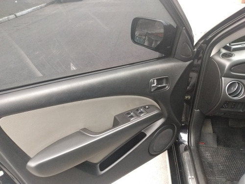 Mitsubishi Airtrek 2.4 5p 2005