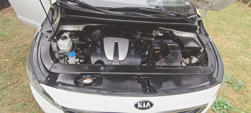 Kia Sedona 2.0 Lx At