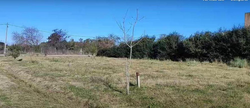 Terreno En Venta - 838mts2 - Los Hornos, La Plata
