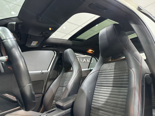 Mercedes-Benz Classe GLA 250 Sport 2.0 TB 16V 4x2 211cv Aut.