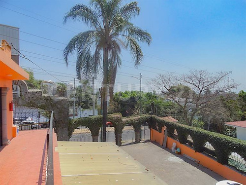 Edificio 9 Oficinas A Una Cuadra De Plan De Ayala Cuernavaca $60,000 Mxn