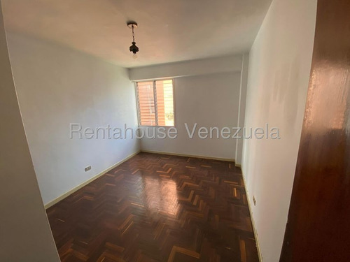 En Venta Apartamento En La Florida! Excelente Ubicación