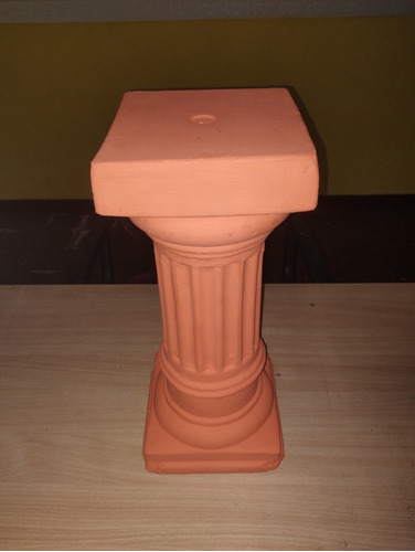 Columna De Yeso Para Decoración 45 Cm. Alto 20cm. Diametro