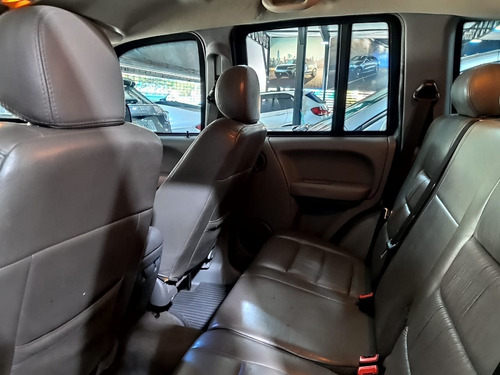 Jeep Cherokee 3.7 Sport 4x4 V6 12v Gasolina 4p Automático