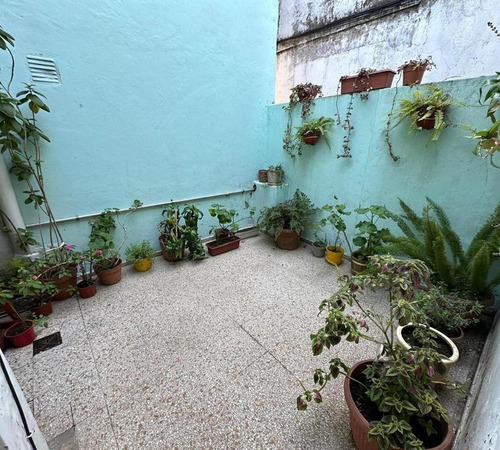 Casa Ph Independiente De 4 Ambientes Con Cochera En Bernal