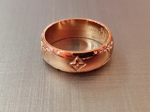 Anillo lv new arrivals
