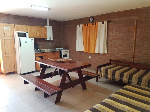 Complejo En Venta En Villa Carlos Paz, Frente Al Balneario