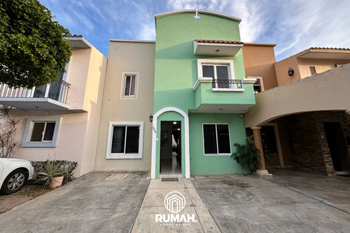 Casa En Renta Con 3 Recamaras, 3 Baños, Amueblada Y Equipada En Los Olivos