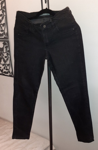 Pantalon De Jean Chupin Marca Neo Jean Color Negro . Oferta 
