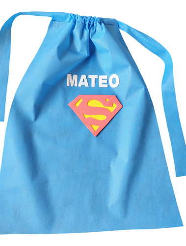 Capa En Friselina Personalizadas.personaje Y Nombre Variados