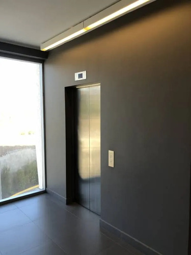 Venta De Oficinas Boulevard Montemar