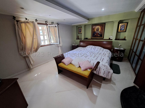 Casa En Venta Ubicada En El Castaño Maracay, Fvina 25-14226