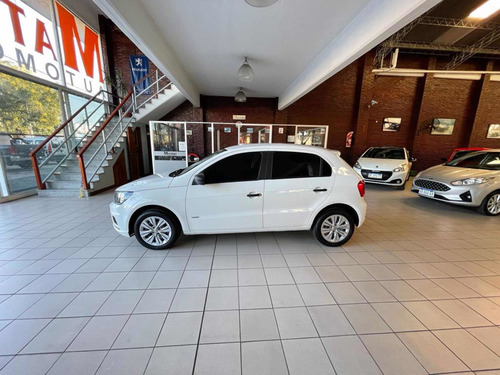 Imagen 5 de 13 de Volkswagen Gol Trend 2021 1.6 Trendline 101cv
