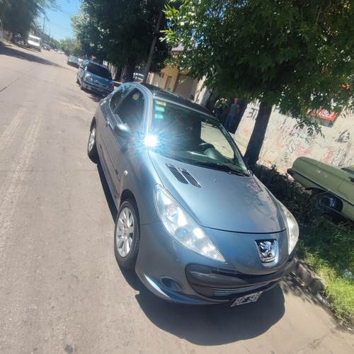 Peugeot 207 1.6 Sedan Xt Premium