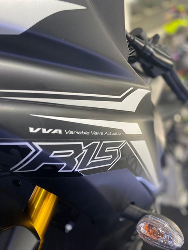Yamaha R-15 Modelo 2025
