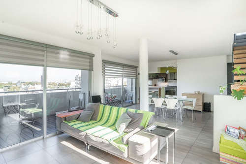 Penthouse Único En Haedo Con Terraza Y Cochera