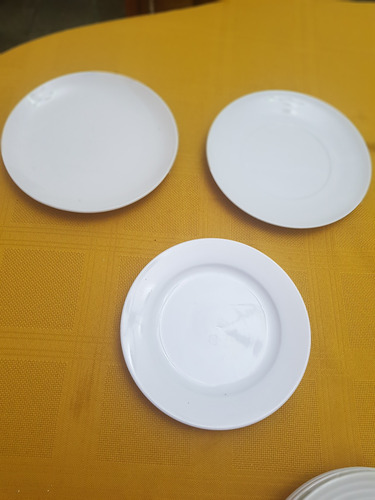 Platos Blancos Llanos (Usado)