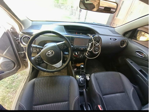 Toyota Etios 1.5 Xls At
