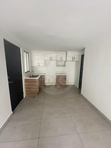 Departamento En Venta En Colinas De California