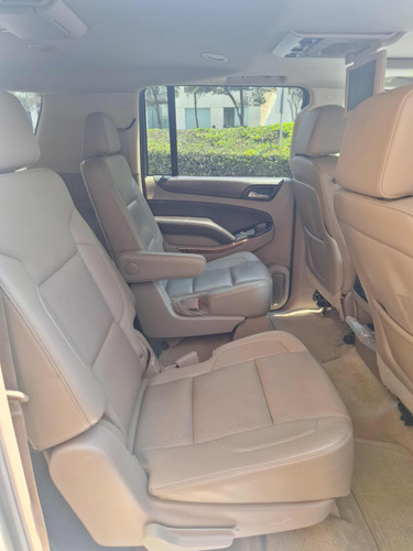 Chevrolet Suburban 5.3 Ltz V8 4wd 2da Cubo At