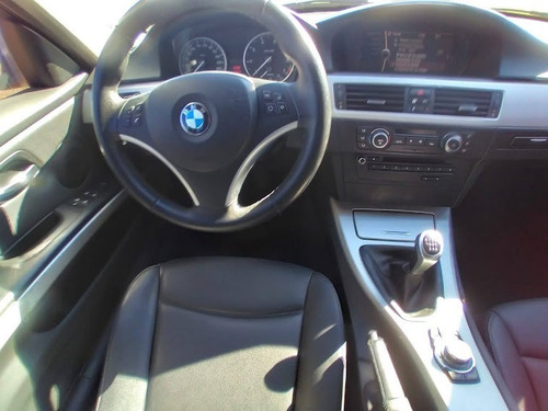 Imagen 6 de 17 de Bmw 318i Executive
