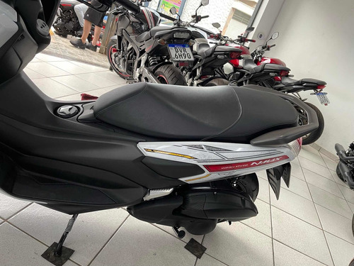 Imagem 11 de 12 de Yamaha Nmax 160 Star Wars