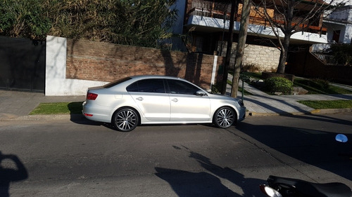 Volkswagen Vento 2.0 Sportline Tsi 200cv Dsg 2011