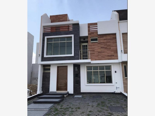Imagen 4 de 12 de Casa Sola En Venta Valle Del Sol 2