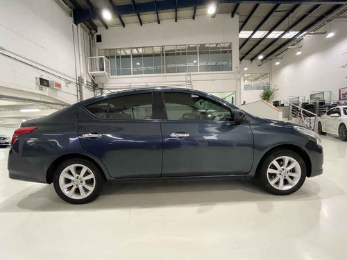 Imagen 6 de 10 de Nissan Versa 2017 4p Advance L4/1.6 Man