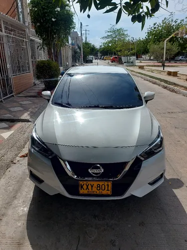 Nissan Versa 1.6 Advance