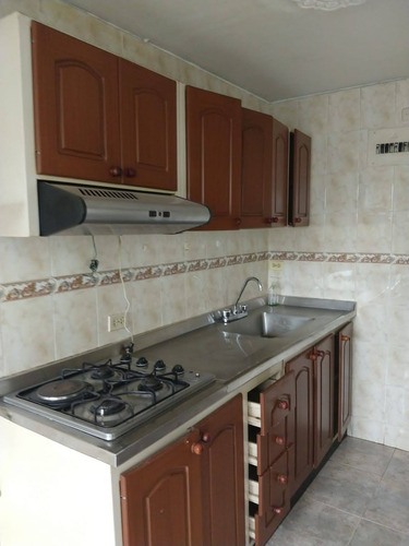 Venta De Apartamento De 60mt2 En El Limonar, Sur De Cali 10552.