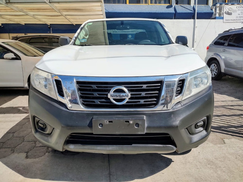 Nissan NP300 2.4 Doble Cabina Se Aa Pack Seg Mt