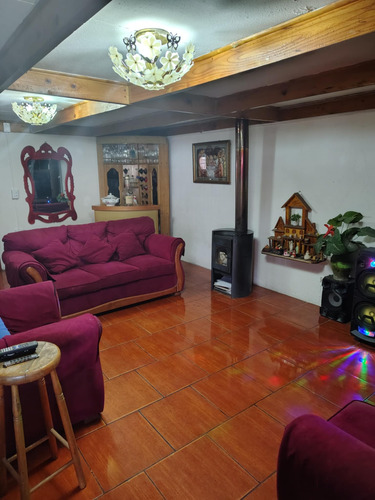 Casa En Venta - Amplia Y Completamente Funcional - Barrio Tr