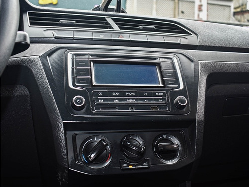 Imagem 15 de 15 de Volkswagen Gol 1.0 Manual 2018 Sem Entrada Ou Com Seu Usado