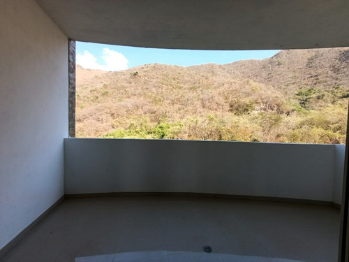 Apartamento En Venta En Res Vermont La Trigaleña Alta Valencia Mj