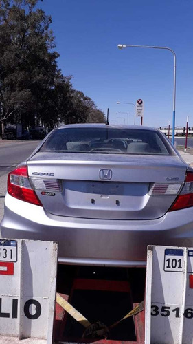 Imagen 3 de 3 de Honda Civic Lxs De Baja