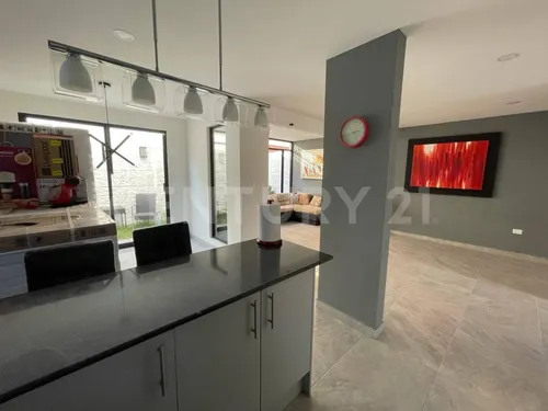 Casa En Venta, 3recámaras, Roof, Cerca De Zerezotla, San Pedro Cholula, Puebla