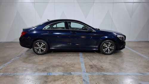 Mercedes-Benz Clase CLA 1.6 CLA 200 DCT