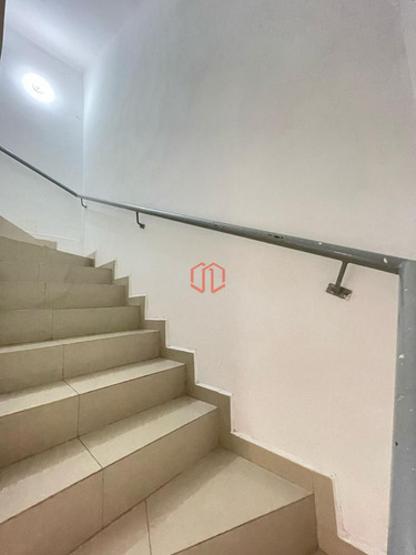 Casa En Venta En Mirador La Silla 3 Niveles, Terraza Y Cochera Techada A 3 Cuadras Estadio Bbva