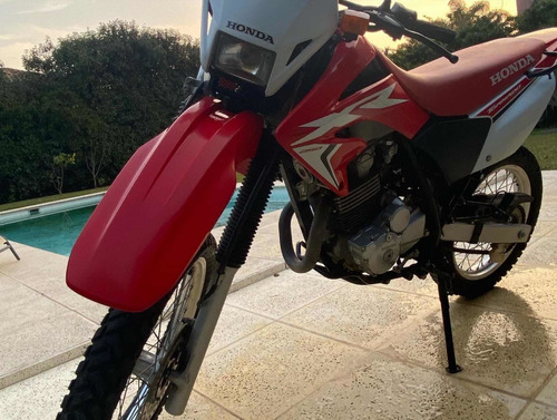 Imagen 6 de 18 de Honda Tornado Xr 250