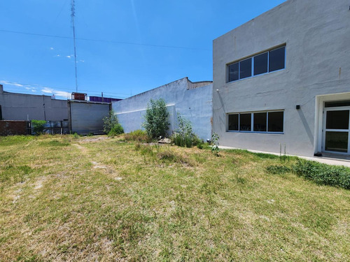 Local Comercial 500 M² Refaccionado A Nuevo C/ Salida A 2 Calles Zona Shooping - S.justo (ctro)