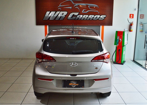 Imagem 4 de 6 de Hyundai Hb20 1.6 Premium 16v