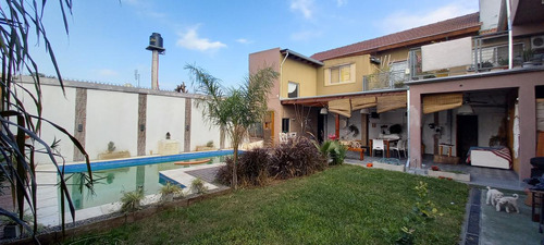 Imagen 5 de 25 de Local Comercial Con Fondo De Comercio En Venta Mas Casa De 4 Ambientes
