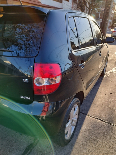 Imagen 4 de 10 de Volkswagen Fox 2009 1.6 Comfortline 5 P