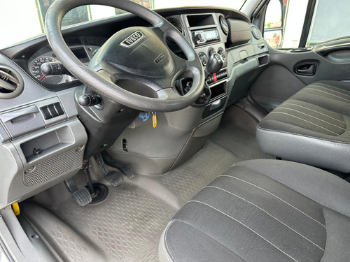 Iveco Daily 35s14 Cab. Dupla Completa - Covelp Americana