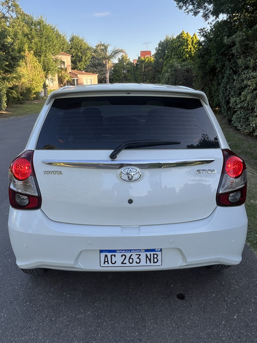 Toyota Etios 1.5 Platinum At