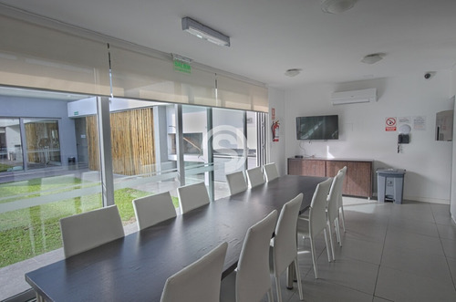 Apartamento En Venta Playa Brava- Ref: 1403